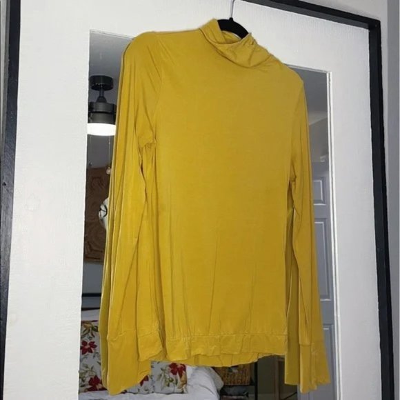 ADAY overhead longsleeve turtleneck in mustard yellow | size S - Picture 7 of 7